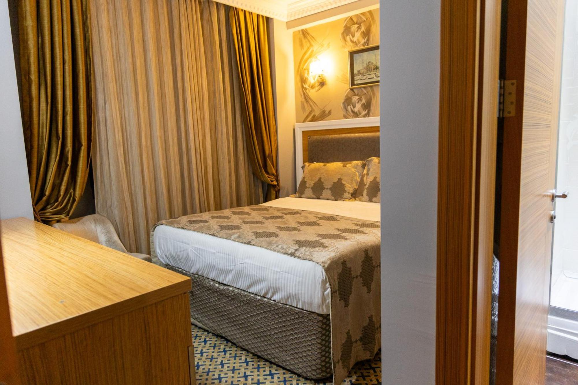 Grand Rosa Hotel Стамбул Экстерьер фото