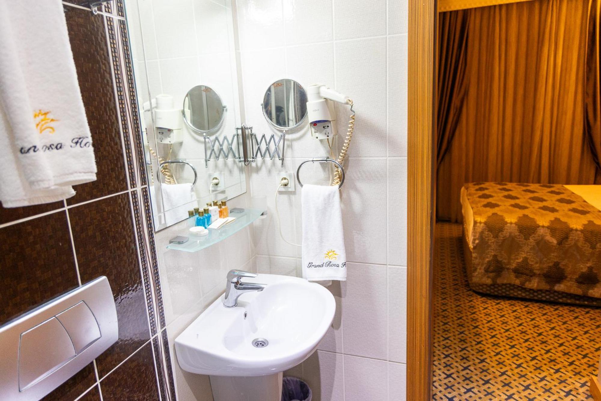 Grand Rosa Hotel Стамбул Экстерьер фото